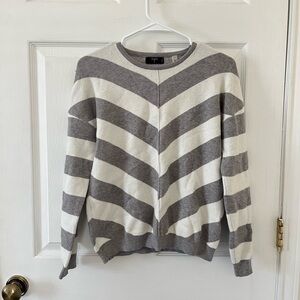 Tahari Gray and White Chevron Sweater
